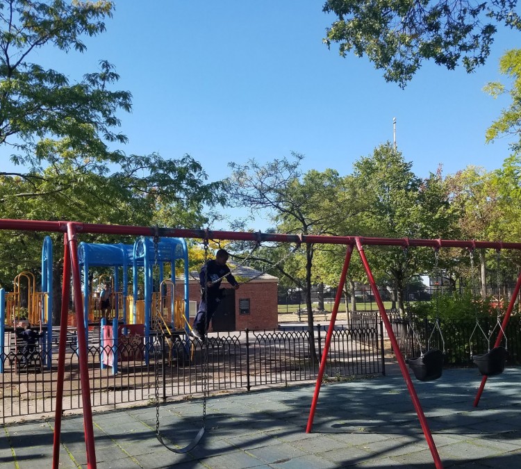 Cambria Playground (Cambria&nbspHeights,&nbspNY)